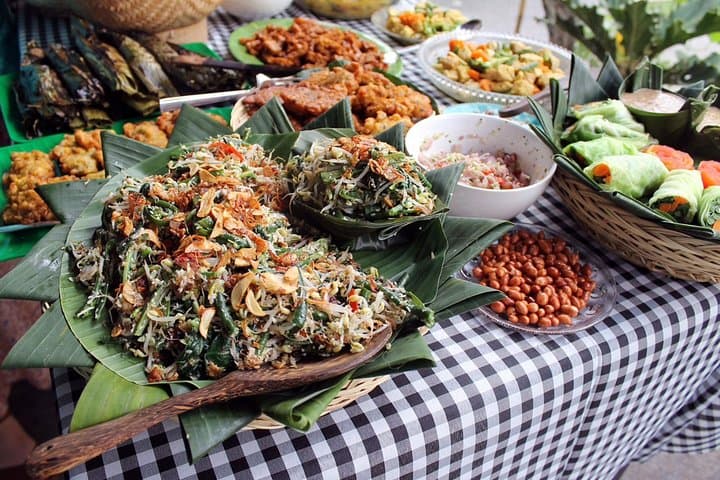 PRIVATE Authentic Balinese Cooking Class in Ubud at Putu’s Home