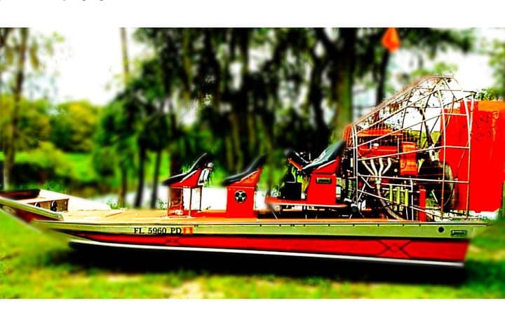 1.5 Hr Guided Private Everglades Airboat Tour, Fort Lauderdale