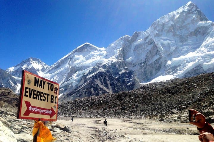 Everest Base Camp Trekking – 2025/2026