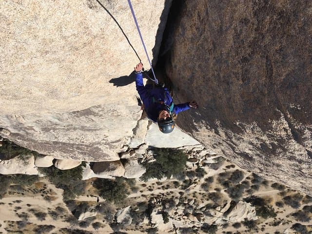 Family Rock Climbing Trips in Joshua Tree National Park (8 Hours)
