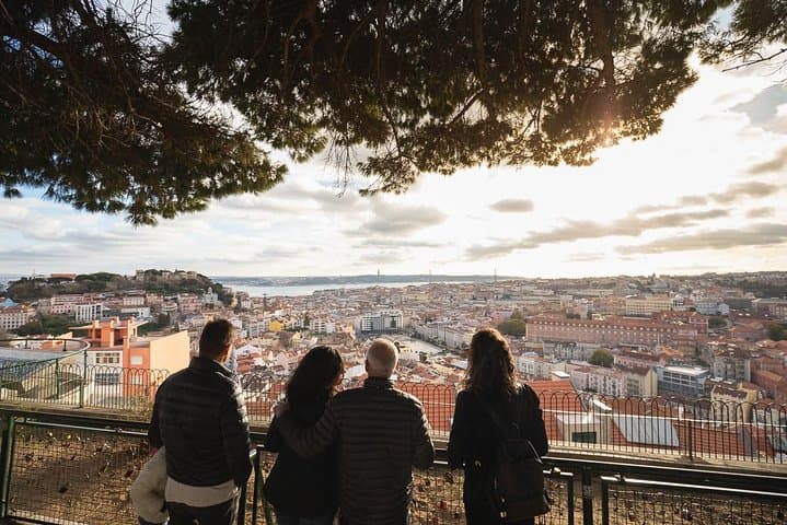 Tuk Tuk Tour in Lisbon’s Old Town – Tram 28