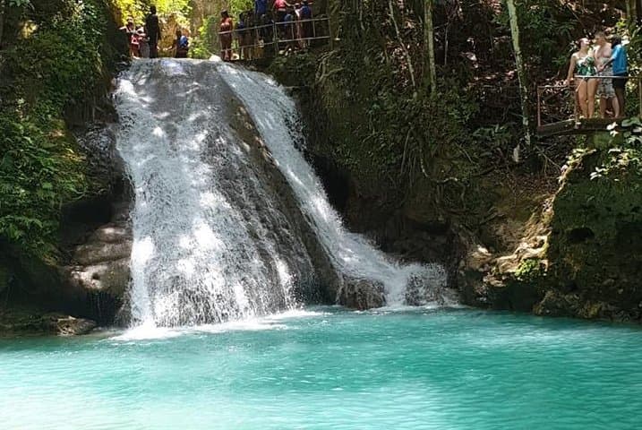 Blue Hole and Dunn’s River Falls Private Tour from Montego Bay