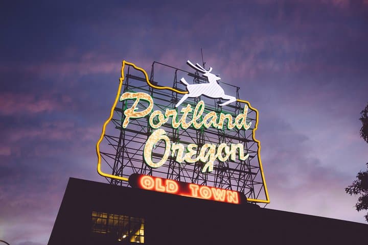 ‘The Best of Portland’ City Tour: Small-Group Sightseeing Tour