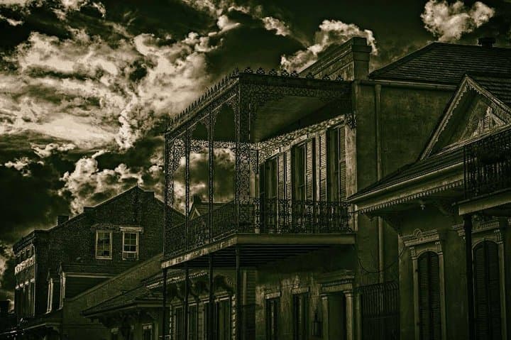 Dark History Tour In New Orleans