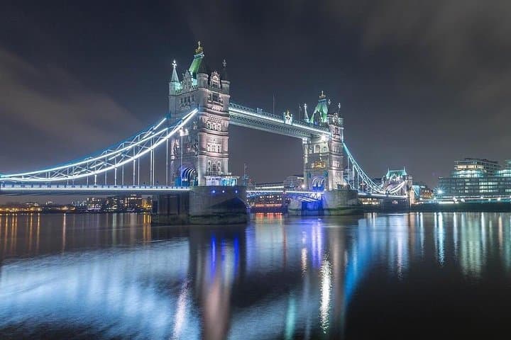 Private 2-Hour Night Tour of London in an Iconic Black Cab