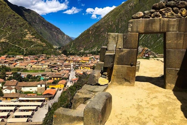 Tour Sacred Valley & Maras – Moray with buffet lunch