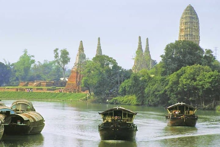 Ayutthaya UNESCO Temples Group Tour with Lunch