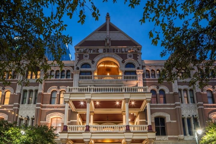 A Spooky Ghost Hunt in Austin