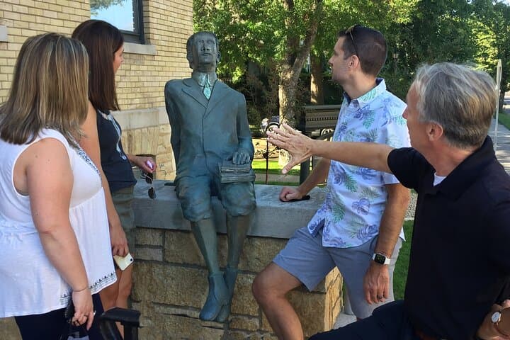 Walking F. Scott Fitzgerald’s St. Paul Life & Homes Private Tour (2 hrs)