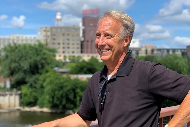 “Crooked” St. Paul Gangsters Private Riding Tour (2 hrs)
