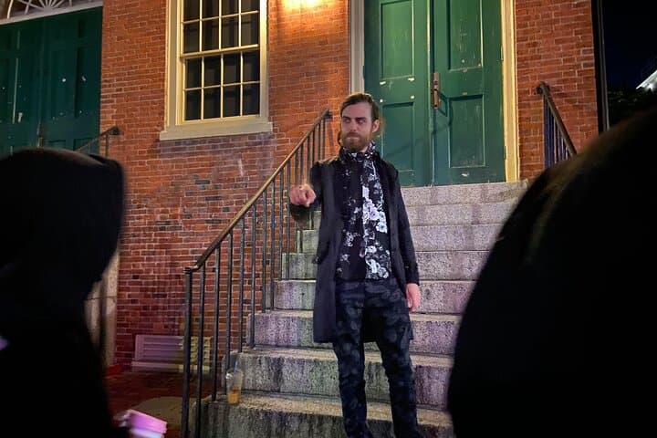 Double Trouble Combination Pass: 2 Tours (History & Ghost Tours)