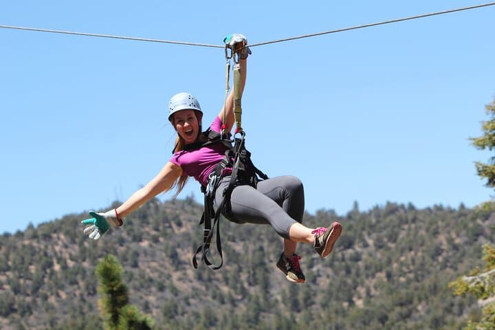 Zipline Tour – 9 high-speed ziplines & fun suspension bridge