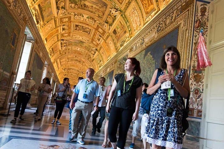 Skip the Line Vatican Sistine Chapel & St. Peter’s | Small Group