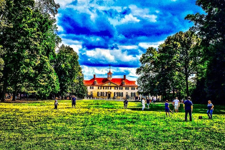 Private Tour of Mount Vernon by Van with Guided Mansion Tour