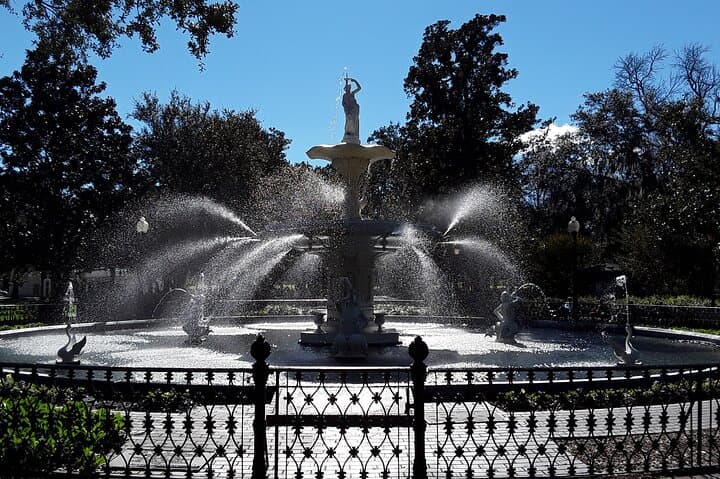 Chippewa Square to Forsyth Park: A Self-Guided Audio Tour of Savannah