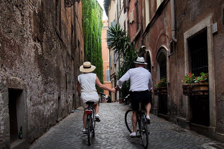 Rome’s Best by E-bike: Guided City Tour (Small Group or Private)