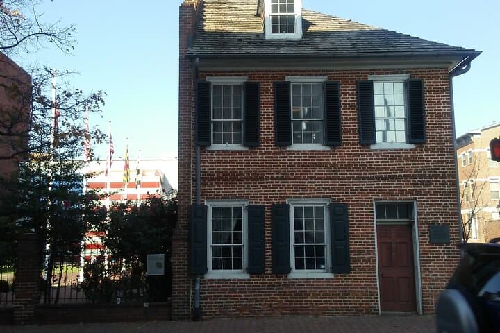 Baltimore’s Historical Sightseeing Tour