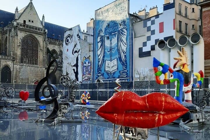 Invader Hunt – Street Art Tour of le Marais