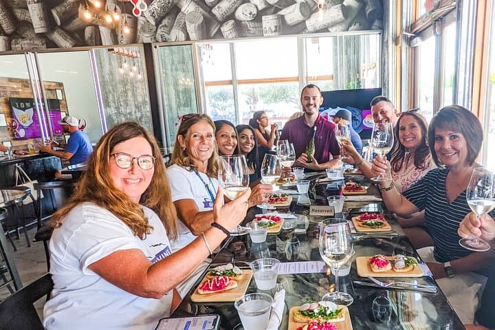 Grapevine’s Wine & Chocolate Happy Hour