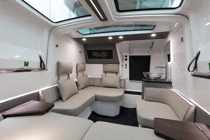 38′ Private Luxury Sunset Charter w. Music & Drinks, up to 13 ppl