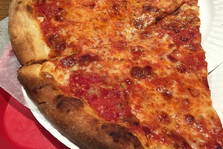 Bay Hopper – Pizza Cruise