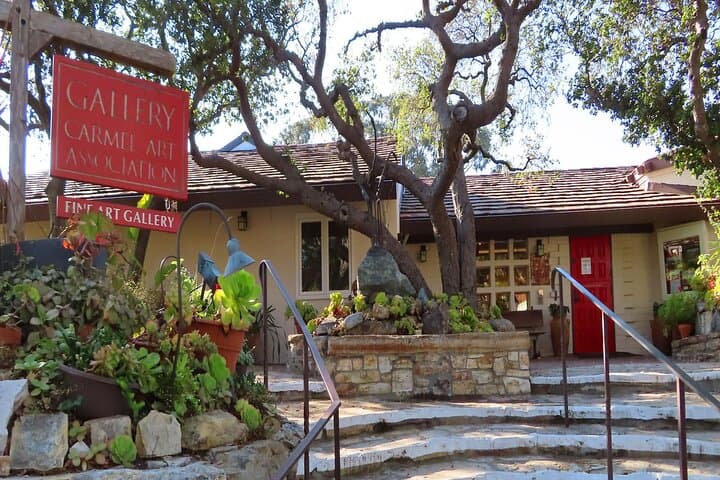 Carmel-by-the-Sea’s Bohemian Art Scene: A Self-Guided Audio Tour