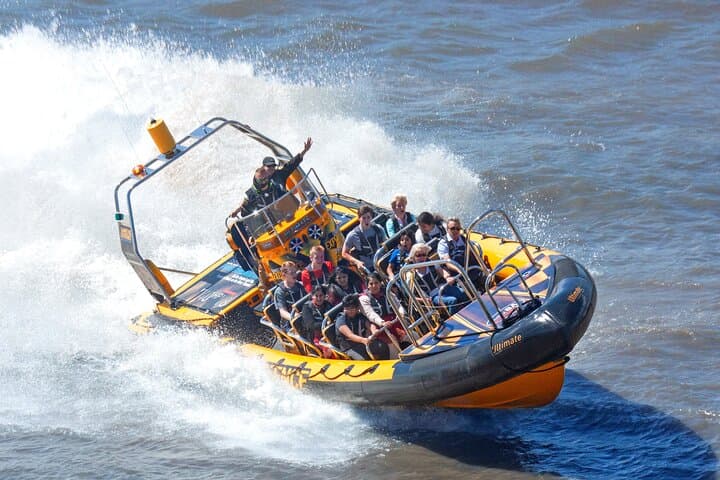 PRIVATE HIRE SPEEDBOAT ‘THAMES BARRIER EXPERIENCE – 70 minutes from Embankment