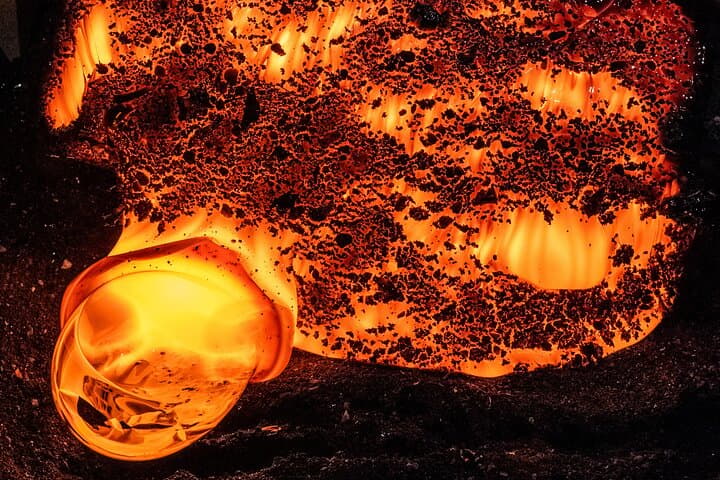 Lava Show Reykjavik Admission Ticket – Optional Premium Upgrade