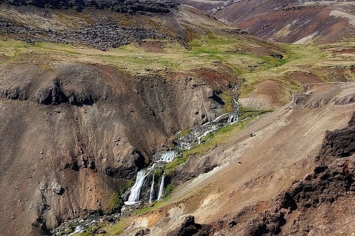 Private Tour in Reykjavik Hiking and Lunch Picnic (1 – 7 pax)