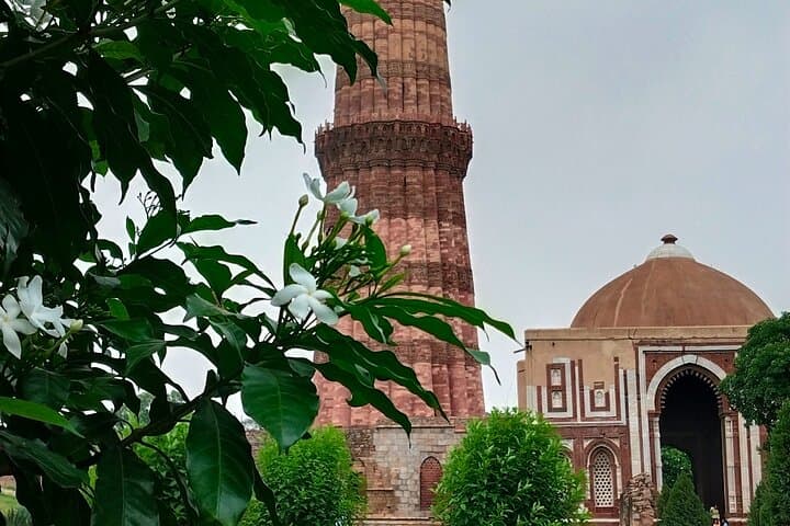 Delhi’s historical 7 hours experience tour