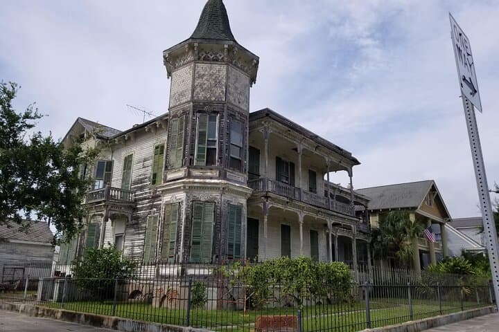 Demo and Reno Galveston Reconstructed Private Tour