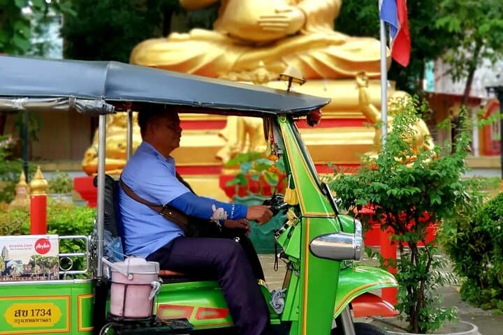 4-Hour TukTuk Street Food Guided Tour