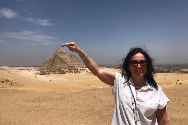 Private Tour with Pyramids Odyssey and Ancient Egypt