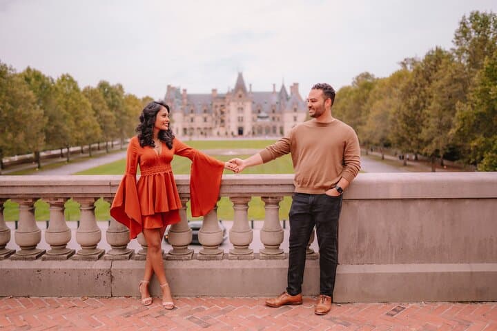 Private Vacation Photoshoot with Photographer in Asheville