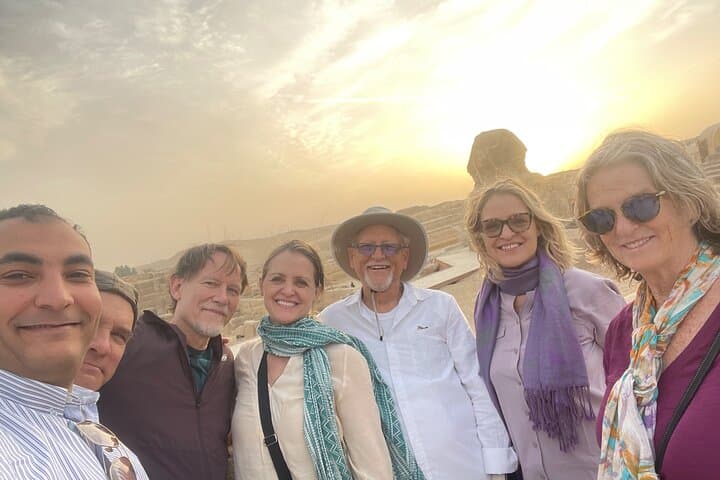 Giza Pyramids and Sphinx VIP Tour
