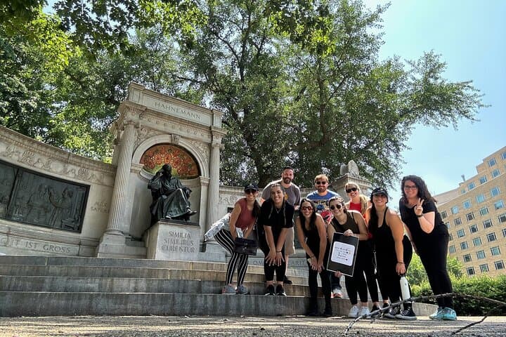 Outdoor Escape Room in Kansas City – the Garment District