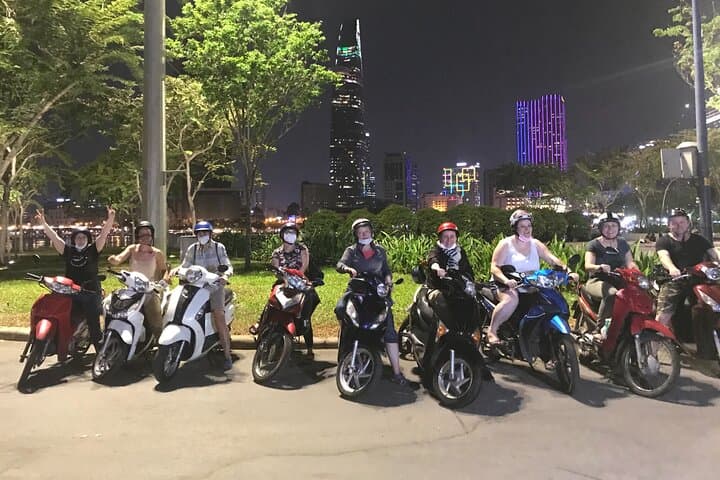 Ho Chi Minh City Sightseeing, midnight, Shopping tours by scooter