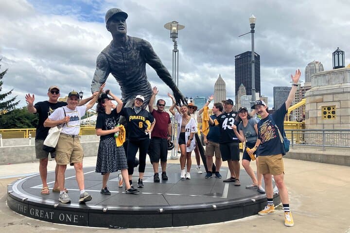 Black & Gold Pittsburgh History Tour for Sports Fans