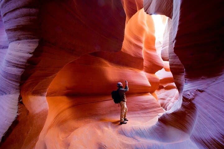 LA: Vegas, Grand Canyon, Antelope and Bryce, Zion 4-Day Tour