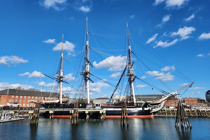 Boston Revolutionary Walking Tour + Private Harbor Cruise