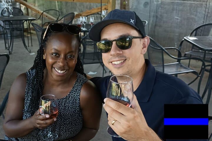 NON-BUS 4 Winery Traverse Wine Tour on Old Mission – ICE COLD AC