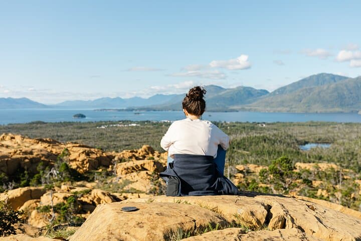 Alaskan Escape: Cruise, Hike, and Cultural Immersion