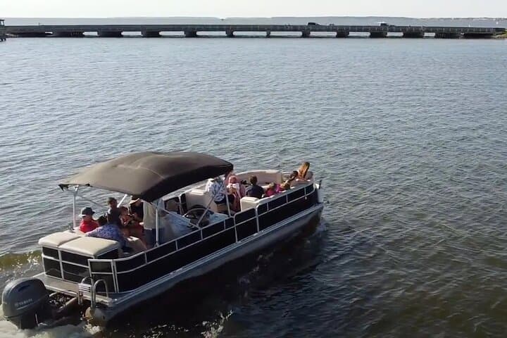4 hour – 16 Person Pontoon Rental in Nags Head