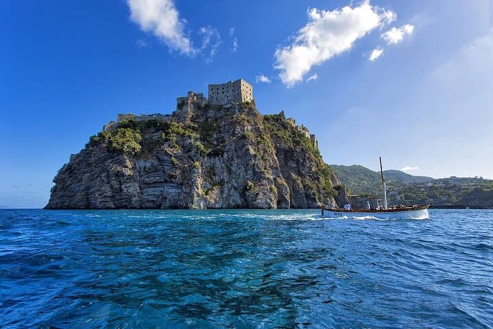 2-hour Guided Tour of Ischia’s Aragonese Castle