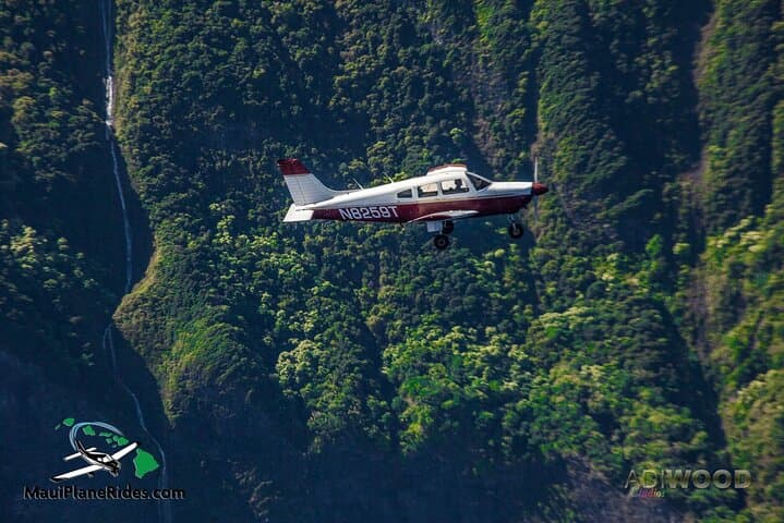 Maui-PRIVATE-Air Tour: SKY-ROAD to HANA: Lava+ Jungle Waterfalls!