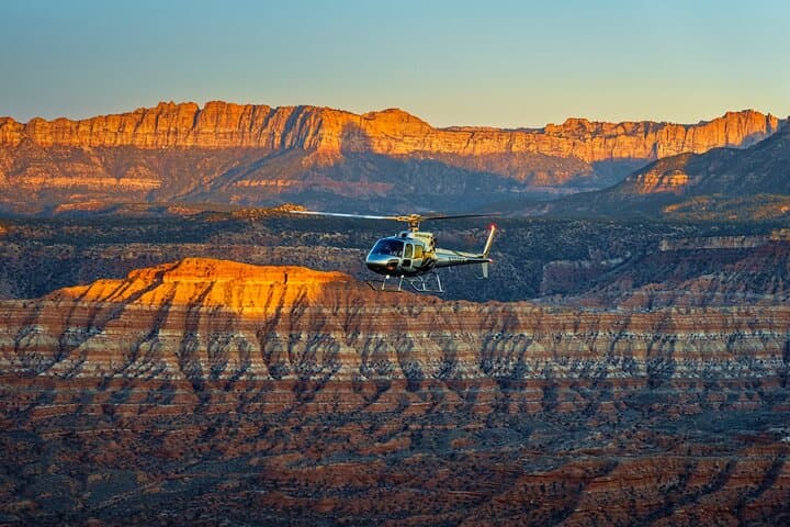 55 Mile – Helicopter Tour Around Zion National Park