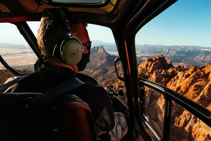 35 Mile – Zion National Park Panoramic Helicopter Flight