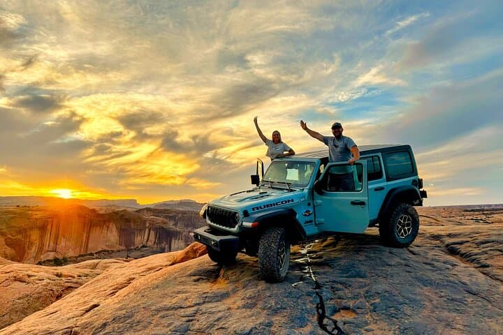 BEST! Hell’s Revenge Jeep Rubicon U-Drive 4X4 Tour in Moab
