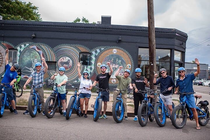 Original eBike Tour – Best of Denver – guided Bike Tour
