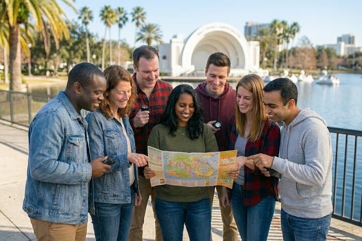 Astonishing Scavenger Hunt: Lake Eola Swantastic